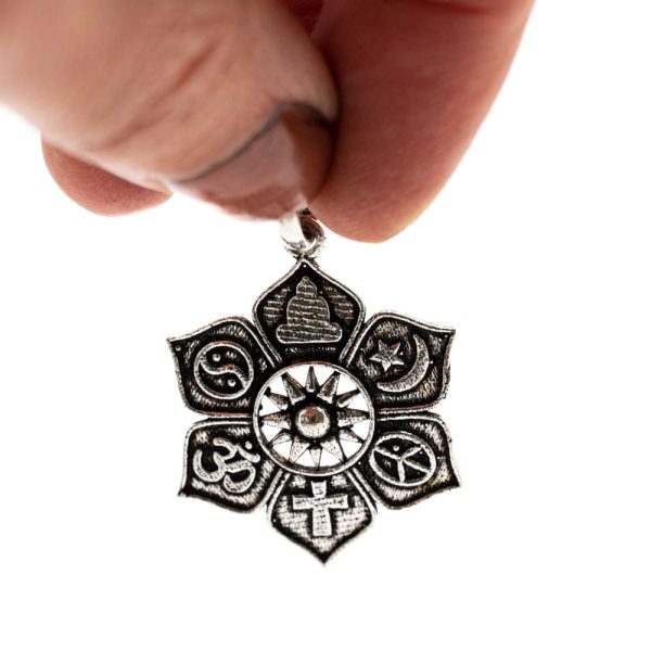 Pendentif Lotus Avec Symboles Religieux 28 Mm Zenvol Vente En Gros