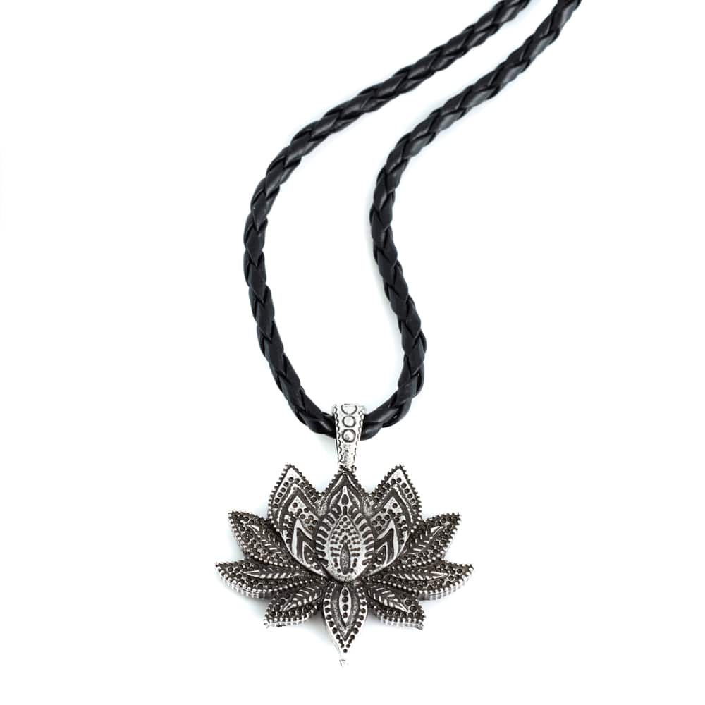 Pendentif Lotus en Argent avec Chaîne Zenvol Vente en Gros