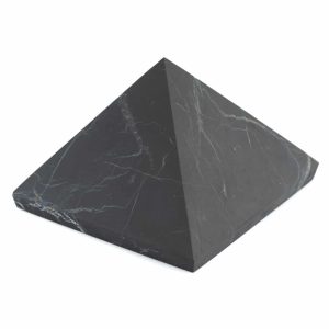 Pyramide Pierre Précieuse Shungite Non Polie - 60 mm